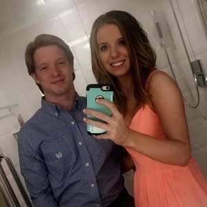 Meet your Posher, Brooke